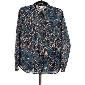 The Korner Safari Button down shirt size S
